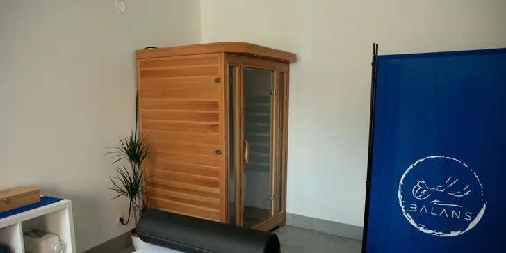 Balíček plný hýčkání a relaxace: perličková lázeň, infrasauna a masáž celého těla