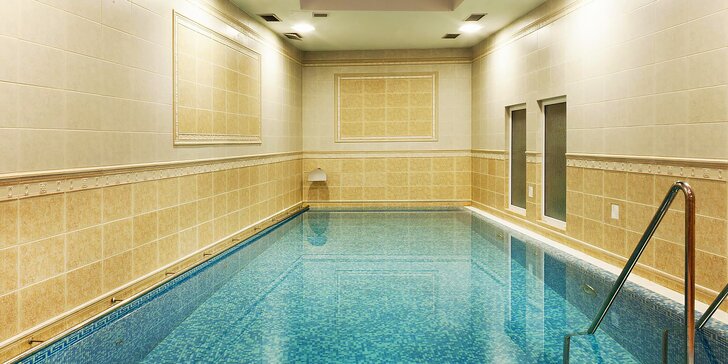 4* pobyt v Karlových Varech: snídaně či polopenze, bazén a sauna i procedury