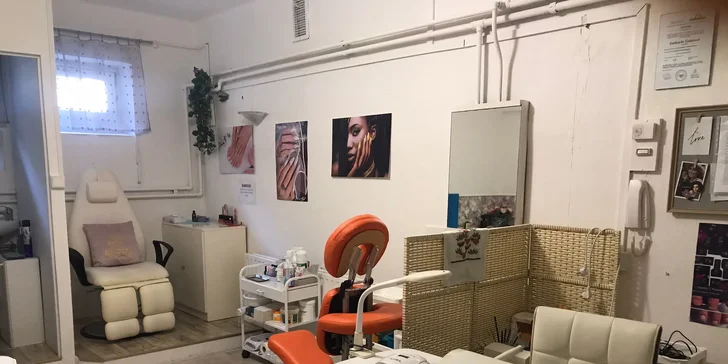 Krásné ruce: P-shine manikúra, ruber gel, doplnění či nové gelové nehty