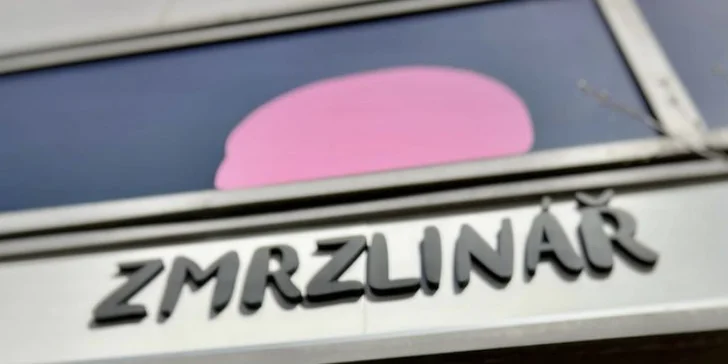 Zmrzlinář na Vinohradech: otevřený voucher na 250 či 500 Kč na zmrzliny, zákusky i nápoje