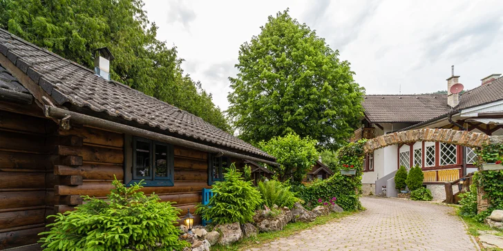 Dovolená v Tatrách s ubytováním v pokojích nebo srubech až pro 5 osob