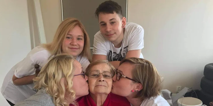 Podpořte domácí hospicovou péči, aby lidé byli až do konce doma a v náruči blízkých