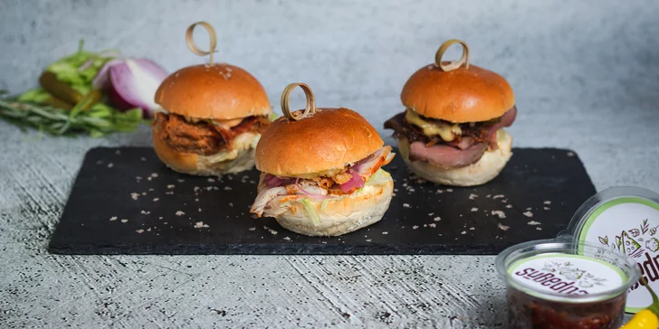 Otevřený voucher na miniburgery, kanapky i na něco sladkého