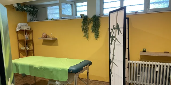 45 až 90 minut masáže dle výběru: sportovní nebo lymfatická