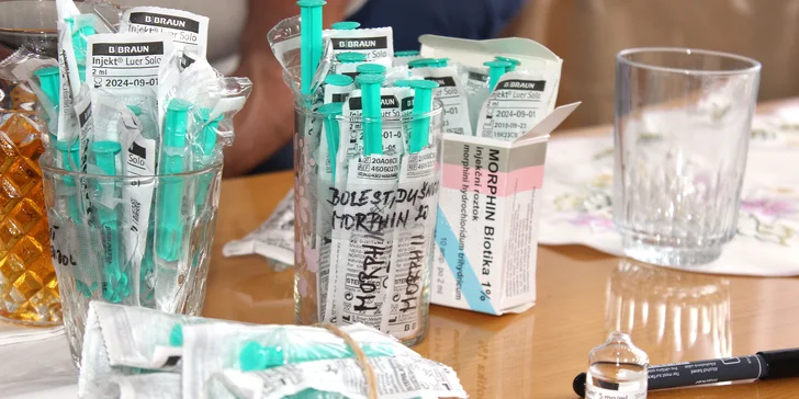 Podpořte domácí hospicovou péči, aby lidé byli až do konce doma a v náruči blízkých