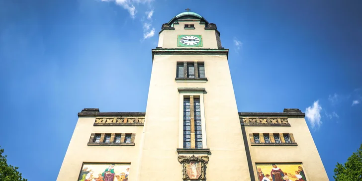 Procházka bohnickou psychiatrickou léčebnou a ke hřbitovu bláznů s průvodcem
