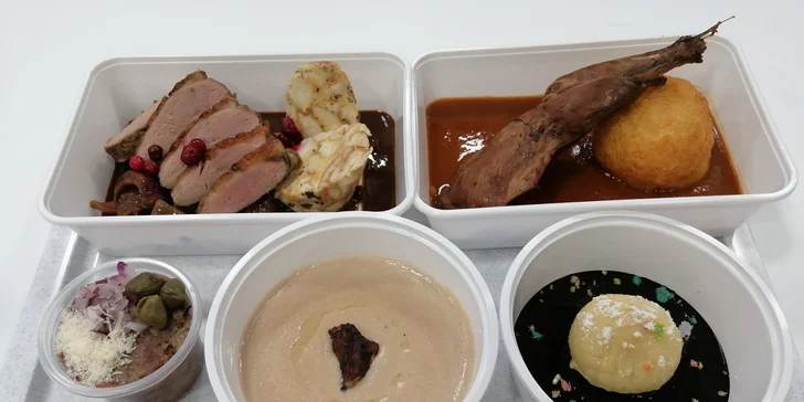 Degustační menu v letadle i návštěva kokpitu: hostina o pěti chodech v 1. či 2. třídě