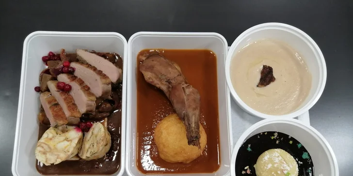 Degustační menu v letadle i návštěva kokpitu: hostina o pěti chodech v 1. či 2. třídě