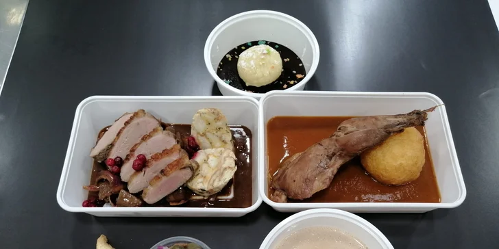 Degustační menu v letadle i návštěva kokpitu: hostina o pěti chodech v 1. či 2. třídě