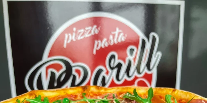 Jedna či dvě pizzy dle výběru o průměru 45 cm: odnos s sebou, krabice v ceně