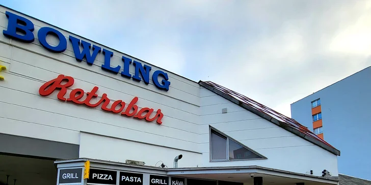 Jedna či dvě pizzy dle výběru o průměru 45 cm: odnos s sebou, krabice v ceně