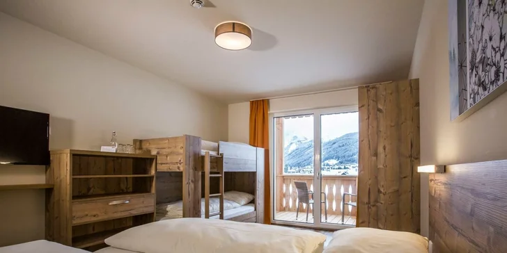 Dovolená v Alpách: moderní horský hotel COOEE alpin Dachstein se snídaní či polopenzí a saunami