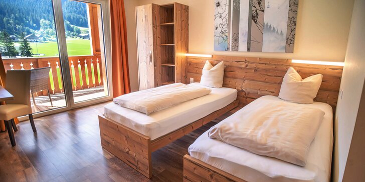 Lyžování v Dachsteinu: moderní hotel se snídaní či polopenzí a saunami jen 2 km od svahu