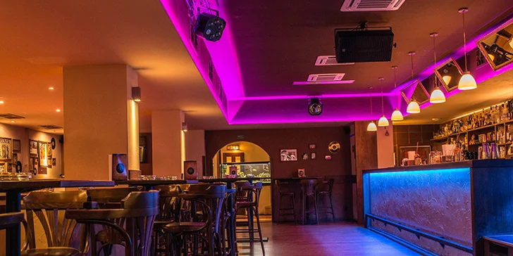 Návrat do devadesátek: koncert legendární kapely Lunetic v Brně, pro dámy i welcome drink