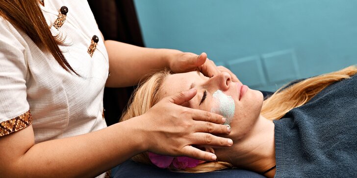 90–110 minut relaxace s masáží dle výběru, oxygenoterapií a lázní nohou