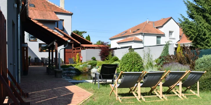 Relax pro dva: privátní whirlpool na 30 nebo 60 minut, veřejná sauna na 1,5 hodiny