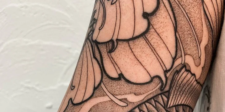 1 500 či 3 500 Kč na cokoliv v tetovacím studiu Vean Tattoo: piercingy, náušnice, šperky, tetování, prostředky na hojení
