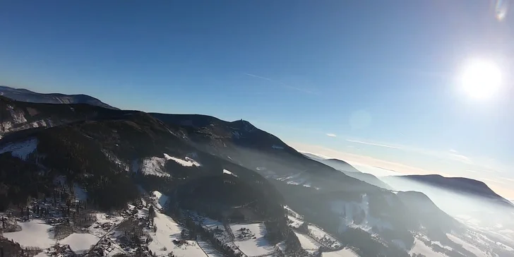 BožíLet na paraglidingové motorové tříkolce: 5, 15 nebo 30 minut letu