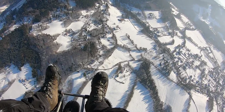 BožíLet na paraglidingové motorové tříkolce: 5, 15 nebo 30 minut letu