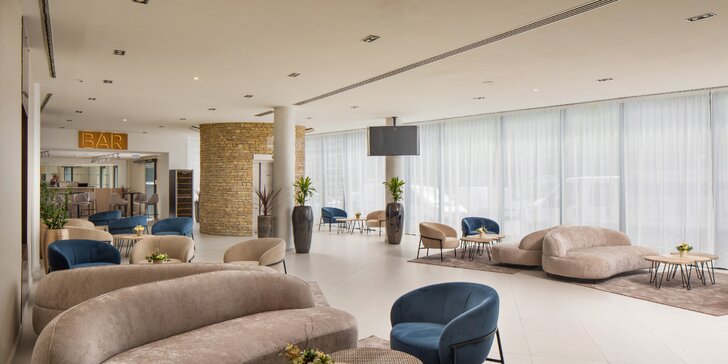 Zbrusu nový hotel v Šoproni: polopenze, wellness a poukaz na procedury, dítě do 5,9 nebo 11,9 let zdarma