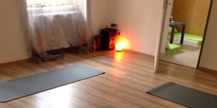 3 lekce jógy nebo pilates v centru Prahy