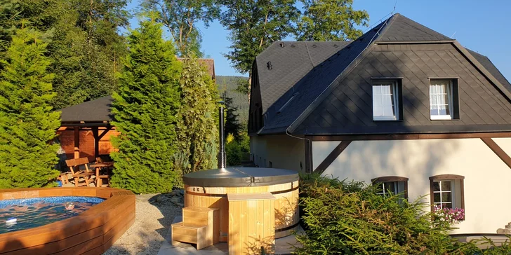 Pobyt v Jeseníkách pro pár i rodinu: snídaně, sauna i lahev sektu