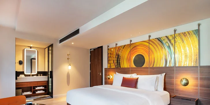 Špičkový pobyt se snídaní v centru Budapešti: designový hotel se střešním barem a výhledem na město