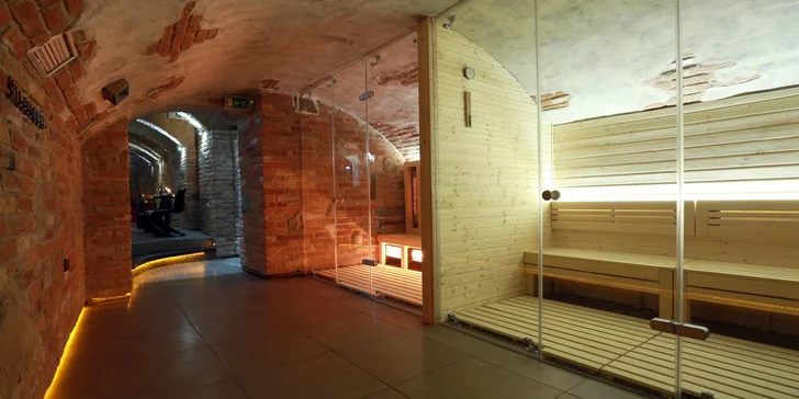 Odpočinek v historickém centru Nitry: snídaně i wellness