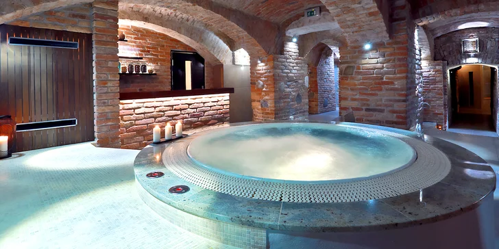 Odpočinek v historickém centru Nitry: snídaně i wellness