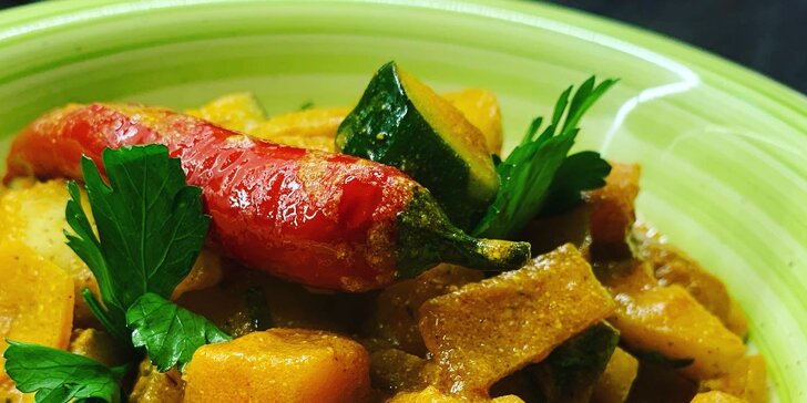 Kurz vaření plný masa, bylinek a koření: hovězí žebra, thajské curry a quiche