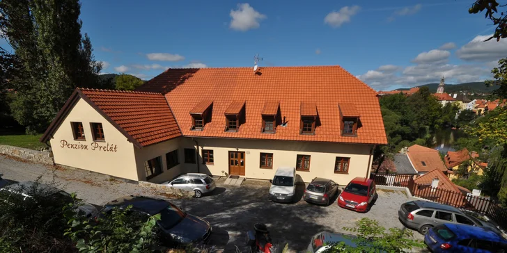 Romantický pobyt včetně snídaně v Českém Krumlově až pro 4 osoby