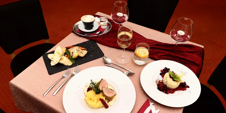 Dokonalá romantika: 3chodové menu a neomezený vstup do wellness pro dva