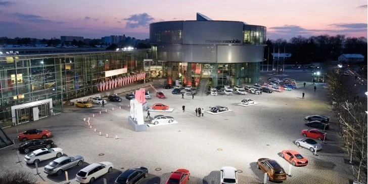 Odpočinek v lázních, muzeum Audi a nocleh s polopenzí v Ingolstadtu pro 2 osoby