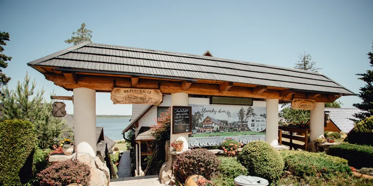 Pobyt na břehu Oravské přehrady v prostředí vyhlášeného Slanického dvora s privátním wellness