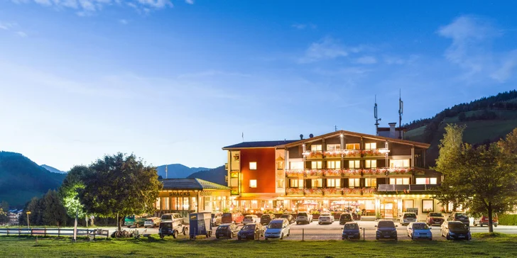 Dovolená v Rakousku: hotel v horách, polopenze, neomezený wellness a zdarma atrakce v okolí