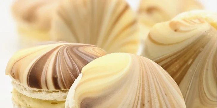 Online kurzy pečení z dílny Sweet Flow: domácí chleba, čokoládový Sacher dort či francouzské makronky