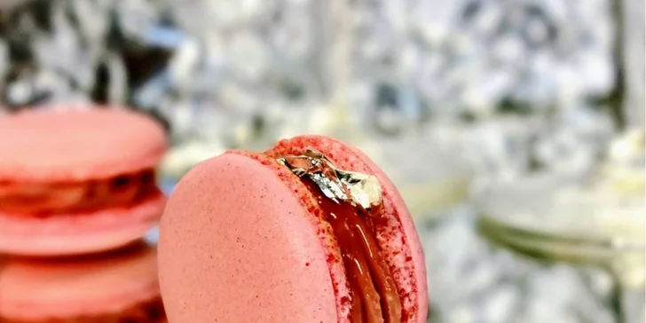 Online kurzy pečení z dílny Sweet Flow: domácí chleba, čokoládový Sacher dort či francouzské makronky