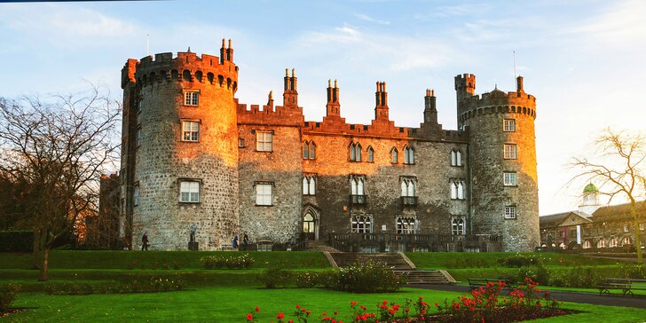 Adventní Dublin, středověké Kilkenny i jezera v Glendalough: 3 noci, letenka a průvodce