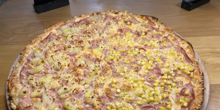 Jedna nebo dvě pizzy dle výběru vč. krabice: různé druhy, 45 cm