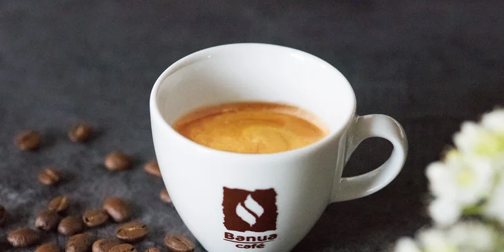 Exkurze v pražírně s neomezenou konzumací kávových nápojů, cupping i ochutnávkový balíček kávy