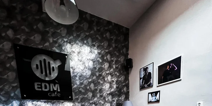 EDM Cafe