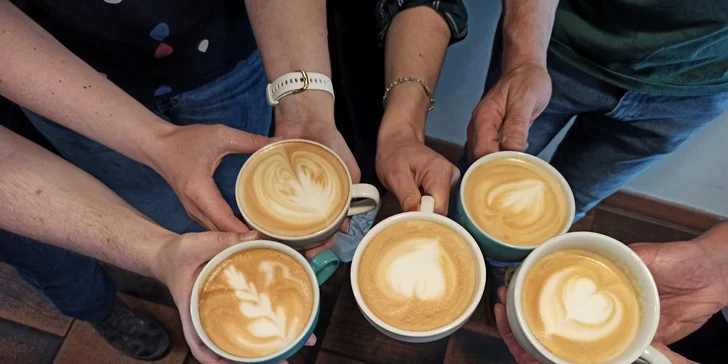 Kurz techniky Latte art pro milovníky kávy a začínající baristy