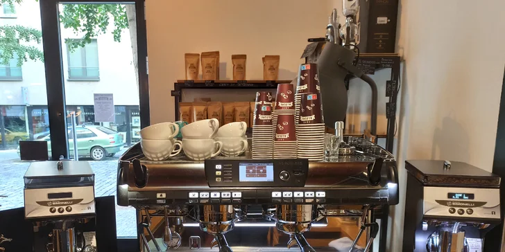 Kurz techniky Latte art pro milovníky kávy a začínající baristy