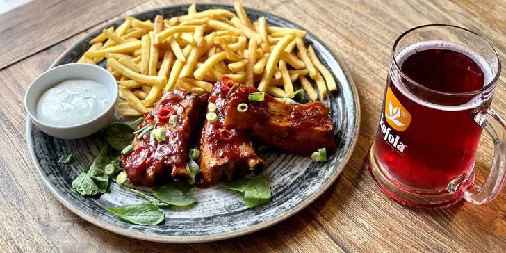 Otevřený voucher do Grill Restaurantu Pod Lesem: 300–1000 Kč na cokoli z menu