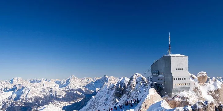 Zimní dovolená v Dolomitech: ubytování 2 km od skiareálu Arabba/Marmolada, polopenze