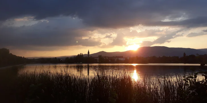 Odpočinek v Krušných horách: turistika, lyžování a relax v sauně
