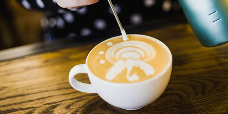 Kurz techniky Latte art pro milovníky kávy a začínající baristy