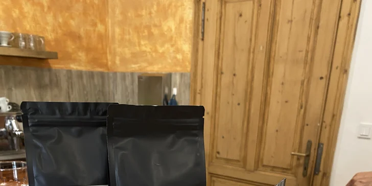 Doplňte energii na celý den. Vychutnejte si šálek espressa nebo cappuccina, sami i ve dvou