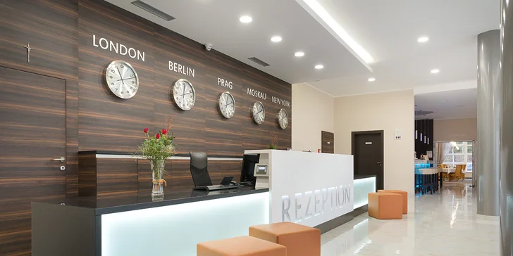 2-3 h ve vodním a wellness světě Sibyllenbad, masáž se zábalem a večeře nebo i oběd