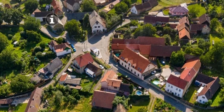 Pohodový pobyt se snídaněmi či polopenzí ve středním Povltaví